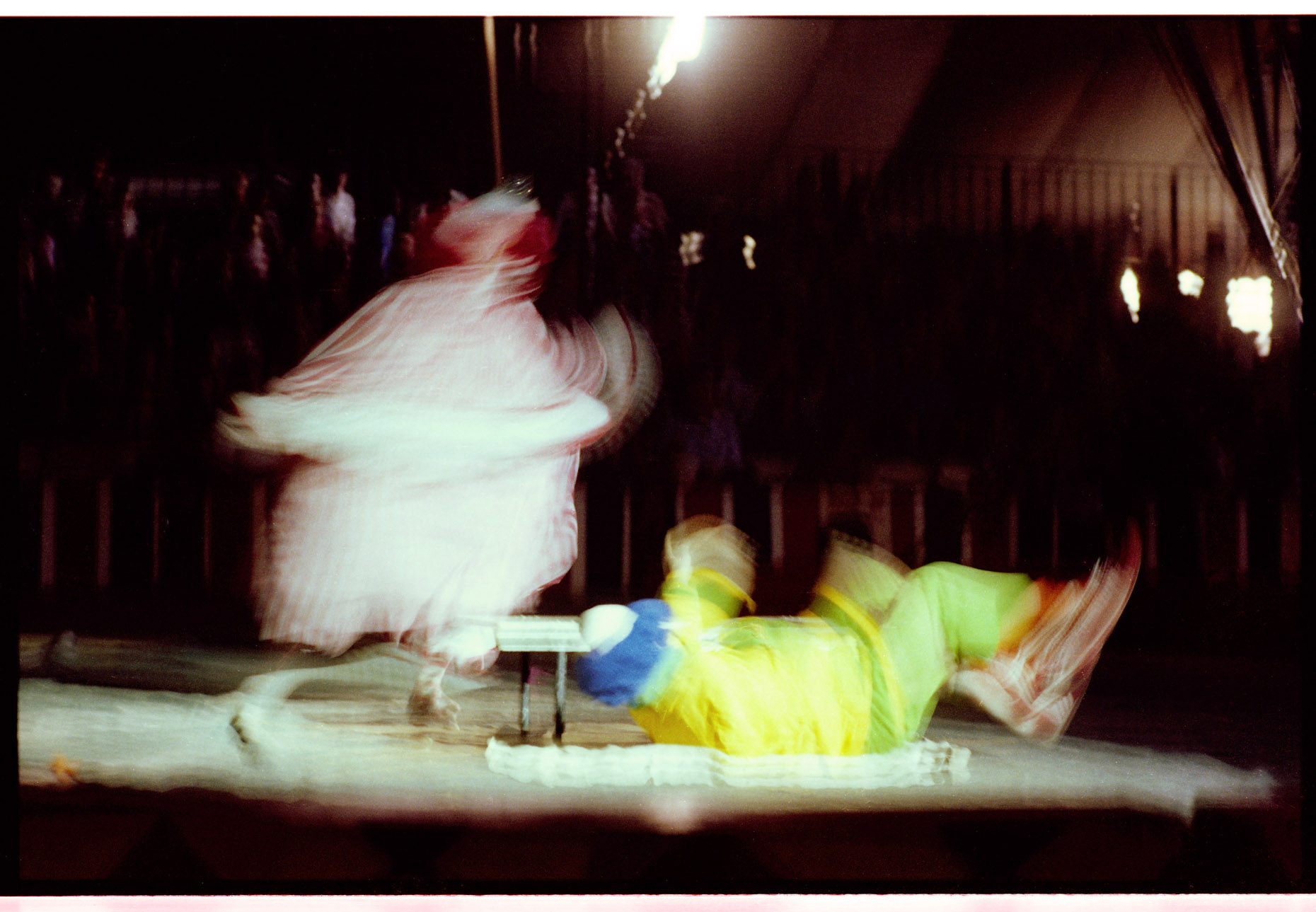 40Circus072